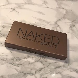 URBAN DECAY NAKED BASICS PALLETE